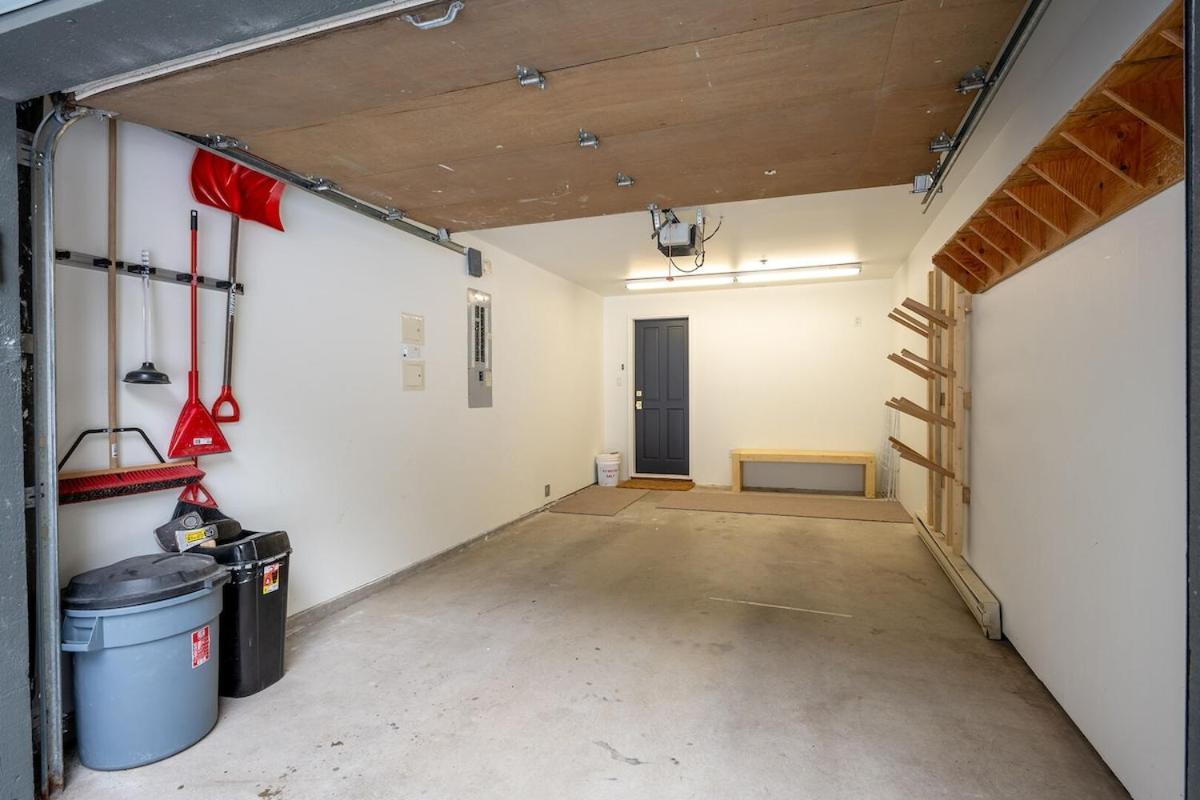 Taluswood 36 By Outpost Holiday home Whistler