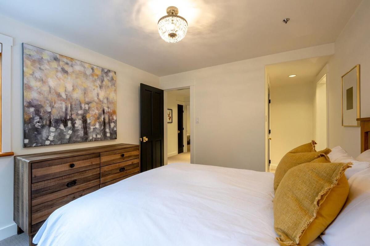 Taluswood 36 By Outpost * Whistler
